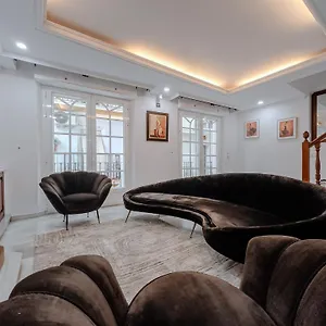 https://el-mirador-de-la-consentida-rooms-suites-boutique.es-andalucia.com